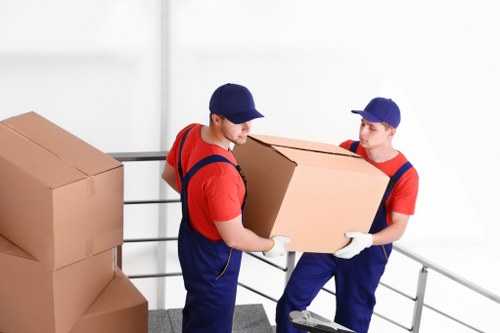 Moving truck service in Maida Vale for local residential relocations