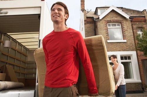 Safe loading procedures for a man and van service